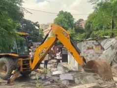 Lucknow civic body bulldozes lawyers’ illegal chambers after no High Court relief