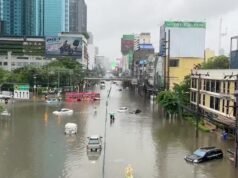 Evacuations as heavy rain and flooding in soaks Bangkok