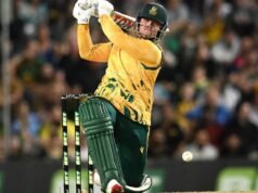 Pretorius leads South Africa to win but misses century