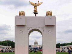 Judge reinforces order barring work on Trump arch