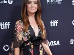 Billie Lourd reveals how she stays connected to Carrie Fisher