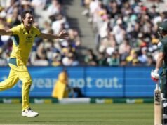 Cummins returns as South Africa fields in third ODI