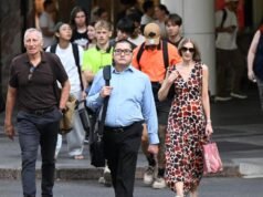 ‘Lazy’ productivity claims slammed as Labor looks to AI