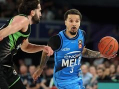 United cruise to easy NBL derby win as Phoenix flop