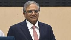 ज्ञानेश कुमार के इस्तीफ़े की मांग, जानिए मुख्य चुनाव आयुक्त को कैसे हटाया जा सकता है
