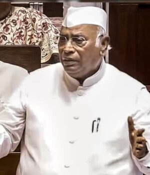 Congrress-Presiden-LoP-of-Rajya-Sabha-Mallikarjun-Kharge-780x470.jpg