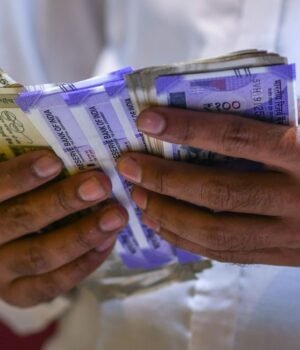 INDIA-DHANTERAS-40_1733115411444_1790084188602_vrzJ_99d073f2-7a41-4f70-af66-98f3051cb22f_baRE.jpg