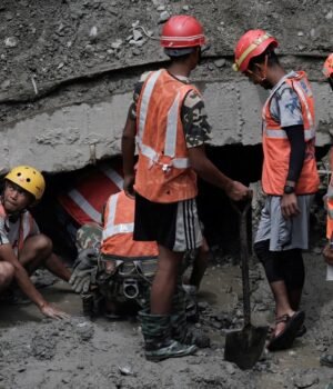 NEPAL-FLOODS-TUNNELS_1788519158334_a9ceb4b6-510e-435c-85b9-14f94711d7d4_1788519158567_1f189324-c3e2-4af9-bc25-67fcaf5338d4_ca24806a-74b9-4406-ad30-2f43af8c9503_8bb53341-8565-4e02-b785-71cf335612e8.JPG