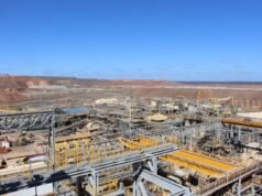 People squeeze dims WA’s golden glow