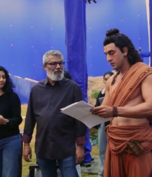 Ranbir_Kapoor_in_RamA_1790686371587_Fv1j_1790686376931_J4Jq_b2622fb0-8385-4d50-8688-add23865aef1_jYdT.jpg