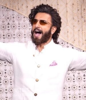 Ranveer-Singh-pledges-to-support-education-of-1000-Girls-news.jpeg
