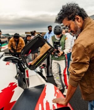 Vijay_1789500268056_Ij5Z_1789500276155_C4Kh_9c40a68d-ef66-43c4-a0a8-9036f46a191f_uRtp.jpg
