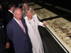Macron visits Bayeux Tapestry with King and UK PM