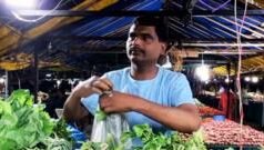 प्रोफ़ेसर, जिन्हें कमाई के लिए बेचनी पड़ रही है सब्ज़ी