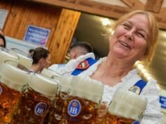 Man breaks arm at Oktoberfest arm wrestling contest