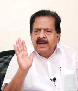 chennithala.jpg