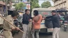 ભાવનગર : યુવતીને મારી-મારીને મોત નીપજાવવાના કેસમાં આરોપીને જાહેરમાં પોલીસે ડંડા માર્યાના વીડિયો વાઇરલ, શું છે આખો મામલો?