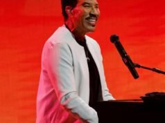 Lionel Richie ‘hospitalised in the ICU’ after concert