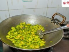 करेल े क ी सब्ज ी बनात े हुए न ा करे ं य े 3 गलतियां, सोख लेग ी तेल और बनेग ी कड़वी!