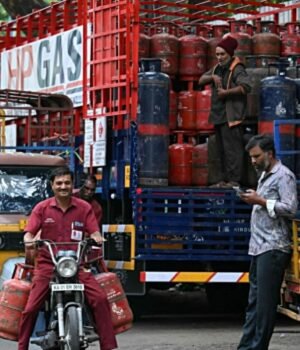 lpg_price_1785139485024_1785139485578_4672b77a-440b-41b5-bbef-7f99dac9aea9_1789270396365_fa8d6f47-02b4-4910-9e7e-f205bf36bbd1_8d0fd8ea-d5ac-4d38-ac41-b226af9e0d3d_1889bb5f-5c6b-42e2-a276-aa984a5b9417.jpg