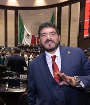 mexican-lawmaker-053633253-16x9_0.png