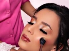 चेहरे पर नेचुरल ग्लो चाहिए? स्किन टोन के हिसाब से ऐसे चुनें सही ब्लश, ये 5 पिक्स करें ट्राय