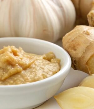 ratio_of_Ginger_Garlic_paste_1789442484104_EXte_1789442484278_VfnZ_3b5cd7e5-54d6-48b1-8c0c-2f94d1d1e670_9xCB.jpg