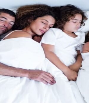 sleeping_with_parents_1789571194202_f03p_1789571200624_J53o_c7a2c751-9d19-4443-844a-e591fd9798eb_9CIg.jpg