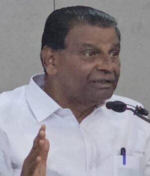 thiruvanchoor-radhakrishnan.jpg