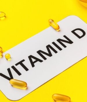 what_are_the_symptoms_of_vitamin_d_deficiency_1790486080504_e19Z_1790486086915_Jt2h_be95855a-1cf9-4189-b1a8-0026536f1518_PV9r.jpg