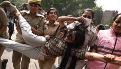 दिल्ली पुलिस ने प्रदर्शनकारियों पर सख़्ती से जुड़े सवालों के सुप्रीम कोर्ट में दिए ये जवाब