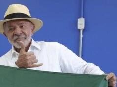 Brazilians vote as Lula, Bolsonaro vie for presidency