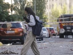 Russian airstrikes choke key bridges in Kyiv