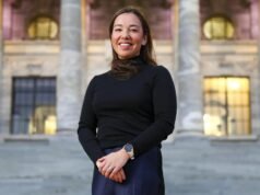 New Zealand’s own teal wave crashes into campaign