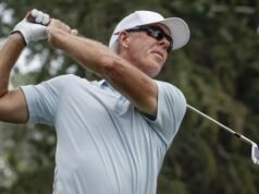 Aussie Green goes bogey free for Tour Champions lead