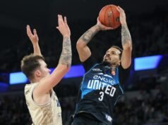 Cairns cause major upset on road in Melbourne