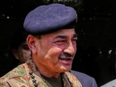 Pakistani army chief arrives in Iran for mediation