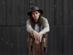 Dining with Dingo: musician puts it all on the table