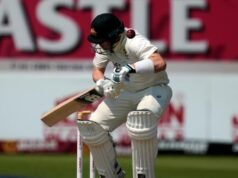 Smith back on field after concussion scare