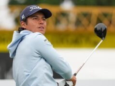 Aussie shines at Carnoustie after wine with Test batter