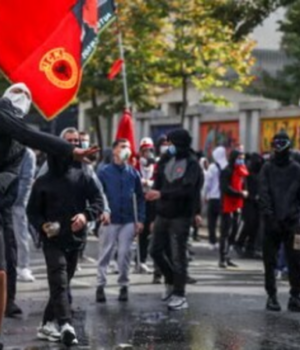 ALBANIA_PROTEST_1792262228737_nDhw_1792262229019_hcbD_931e6347-aca0-4276-bde6-a67dbca178fa_vLAL.png