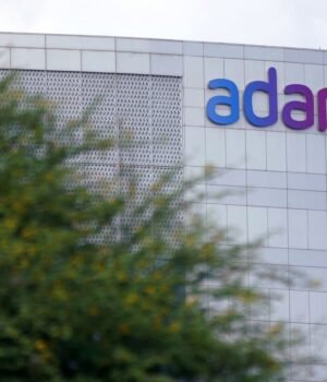 Adani_Power_1791552379930_vlwm_1791552380080_yqFF_0f378fd1-e828-496a-a3d8-2ac10cdb2253_vbUm.jpg