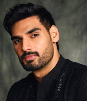 Ahan-Shetty-to-begin-shooting-for-Sanki-on-October-30-news.jpeg
