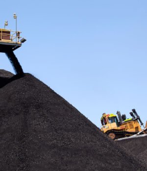 Coal-mining-generic.jpg
