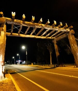 Manjimup%20sign%20resized%20TZ.jpg