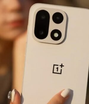 OnePlus_15_update_1792983158772_RLMK_1792983158893_Xk7S_fa99e94d-8cfa-41a3-83fc-70ad163e99b0_exjt.jpg