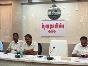 SADAK-SURAKHYA-COMMITTEE-BAITHAK-640x227.jpg