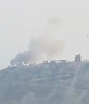 SAUDI-YEMEN-ADEN-BOOMS-0_1792090064133_vSFN_1792090081446_DBQL_2db1f1fd-b9a5-48c3-9a39-3d3eee1548e8_xHQY.JPG