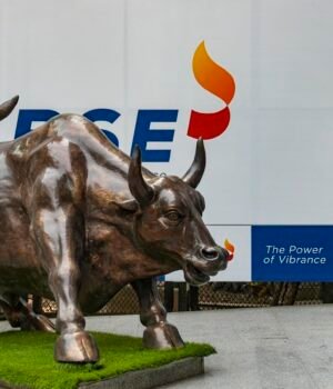 Stocks_to_buy_1711592298202_1791458954822_Ol7y_9e14cd1e-9250-4a68-9ed7-719687b7a5af_1wTo.jpg
