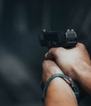 US_MURDER_1792583555945_OsHV_1792583556253_igx6_12fb7129-84ed-4dd6-9e7a-d5b30c8aa4c8_cGM0.jpg